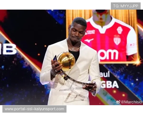 “博格巴被正式移出摩纳哥欧冠名单，本赛季仅出场30分钟”